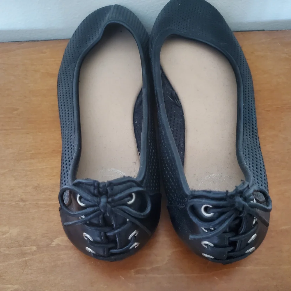 Black Women's Ballet Flats - Picture 4 of 6